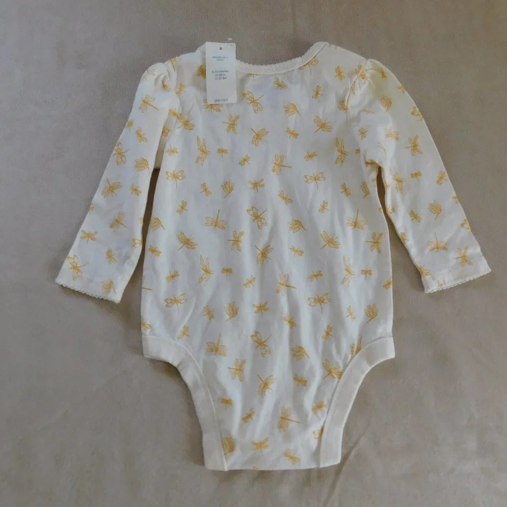 Old Navy bundle 12m